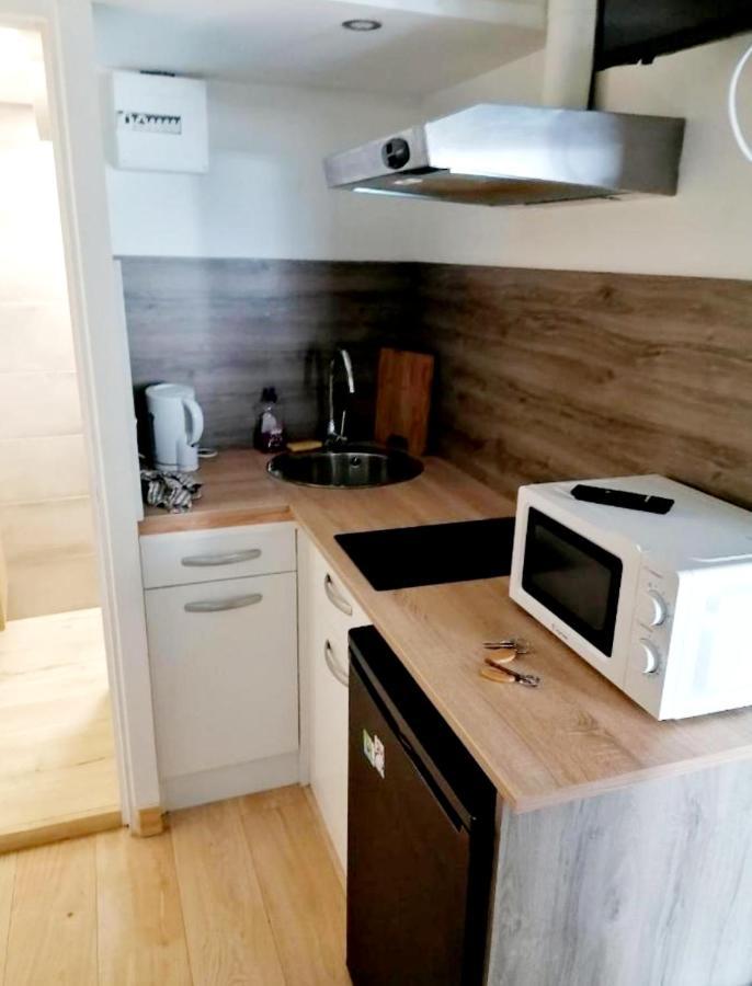 Ruffec 14 2G Apartment Luaran gambar